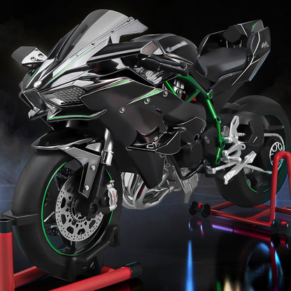 The Curious Mind 1/6 diecast motorcycle model in black with green accents, detailed display piece.