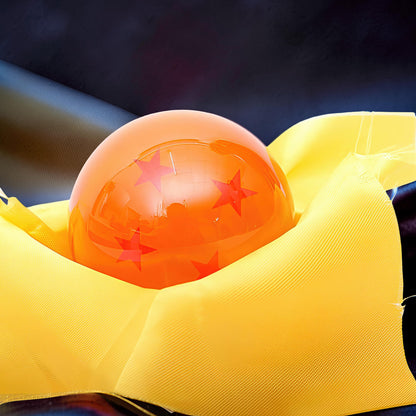 The Curious Mind Dragon Ball crystal ball figure with 4 red stars, made of crystal resin and metal, 42mm size.