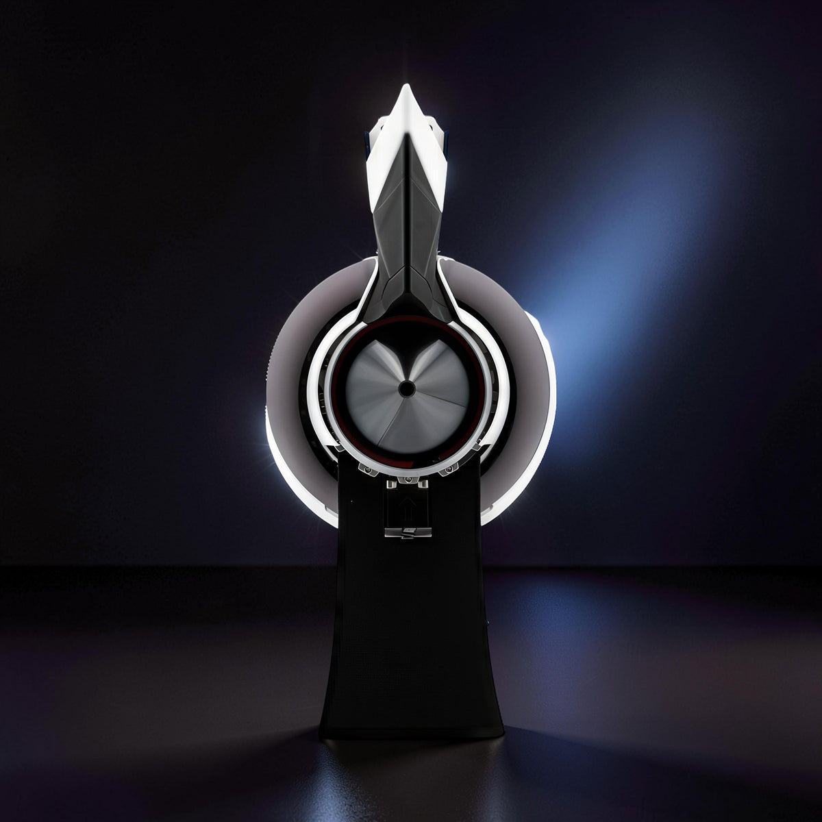 The Curious Mind turbofan engine display model, 35cm, made of PLA, with mechanical movement and a black stand.