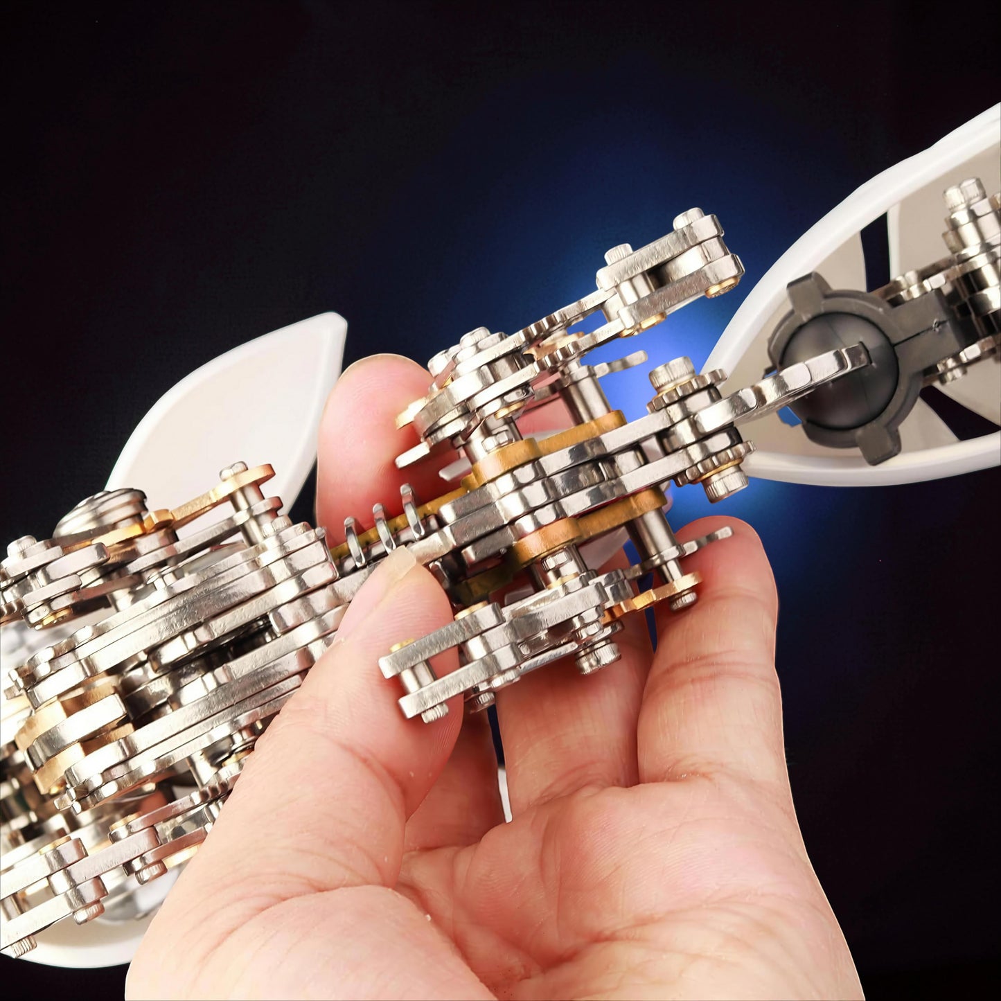 The Curious Mind Mechanical Fox 3D metal model kit with intricate gears and metallic silver frame.